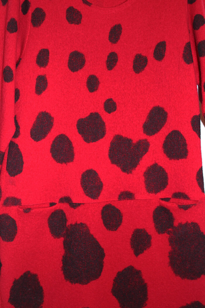 Kleid, rot, gepunktet